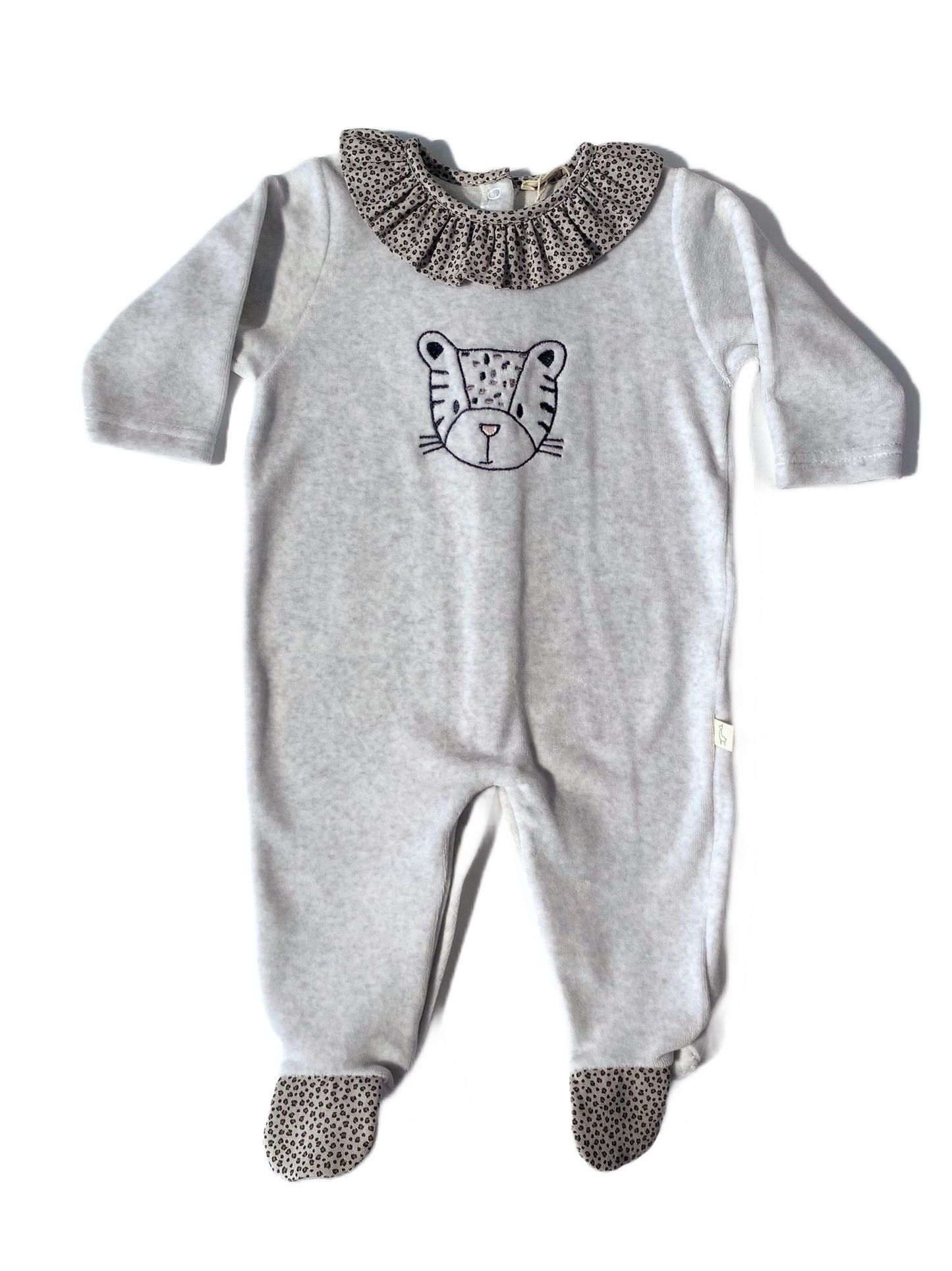 Pyjama roar
