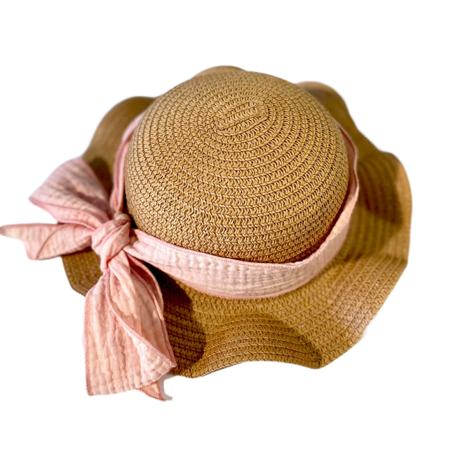 Chapeau avec ruban rose